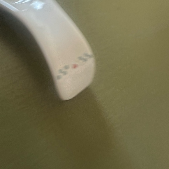 Vintage White Ceramic Spoon Rest with Goose Design - Picture 2 of 4